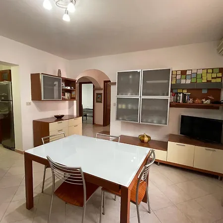 Il Cortiletto Apartment *